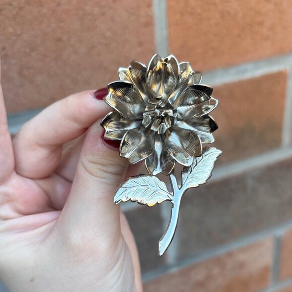 Vintage Silver Tone 3D Textured Statement Flower Brooch - Picture 2 of 4
